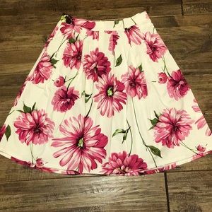 Roz & Ali floral skirt